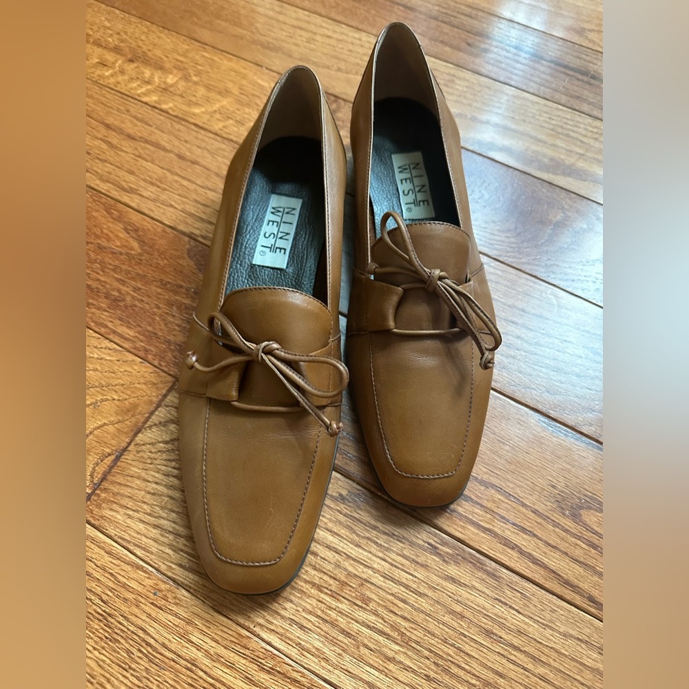 Vintage Nine West Loafers - Size 9.5